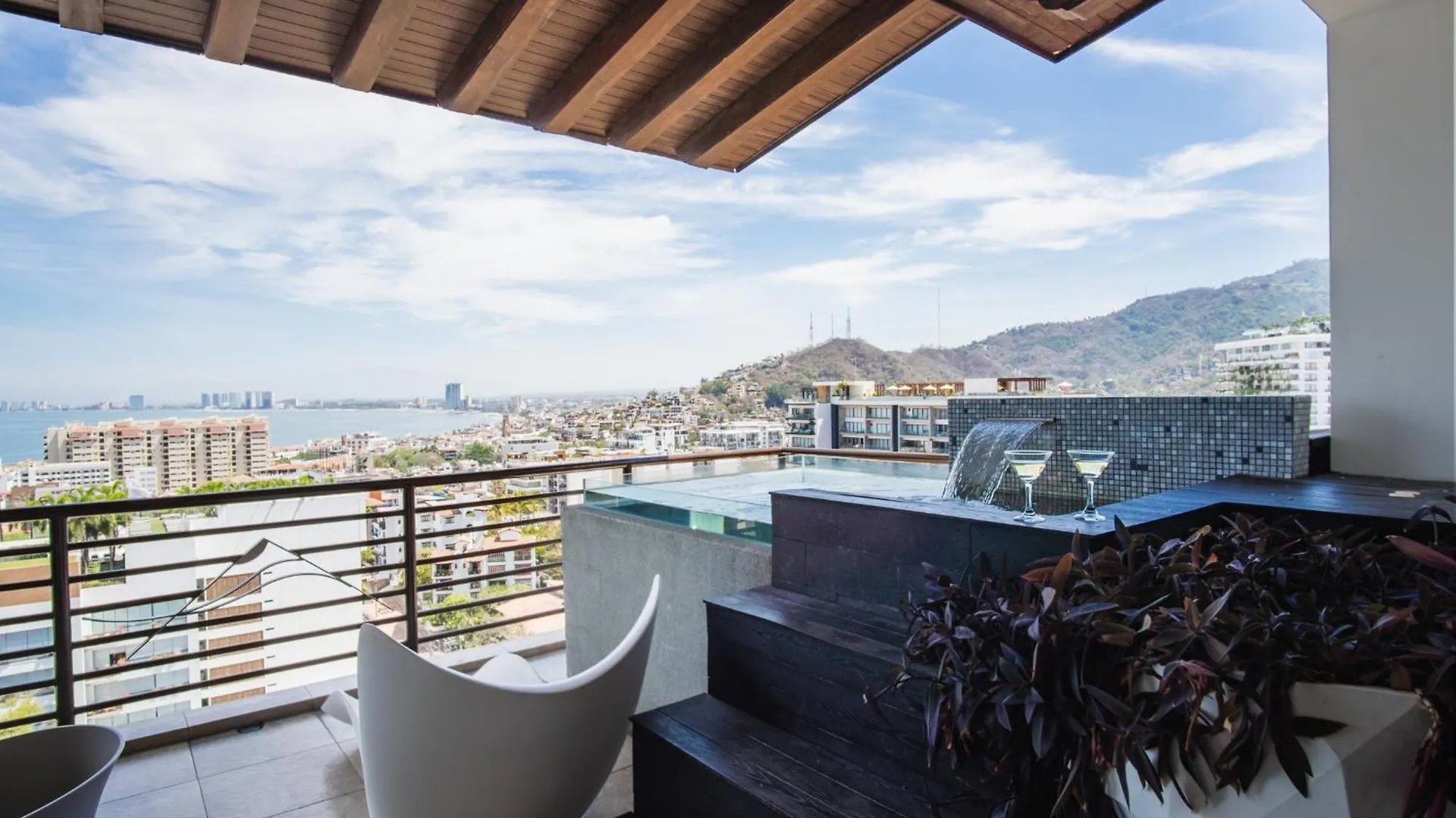 Pinnacle Resorts 180 Puerto Vallarta