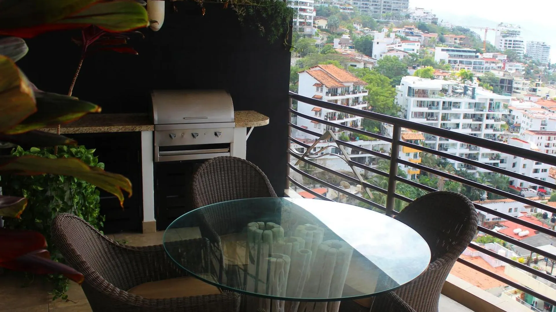 Apartment Pinnacle Resorts 180 Puerto Vallarta Mexico